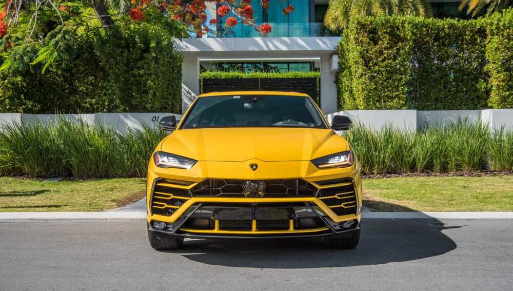 Rent Lamborghini URUS Yellow in Miami - Pugachev Luxury Car Rental