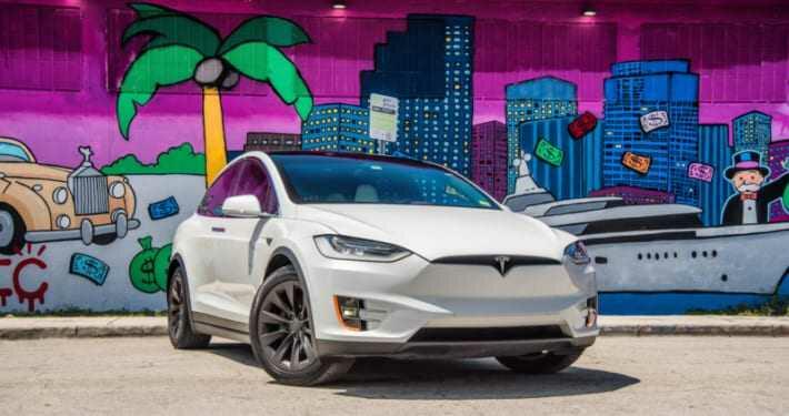Аренда Tesla модель X 2019 в Майами Аренда Tesla модель X 2019 в Майами
