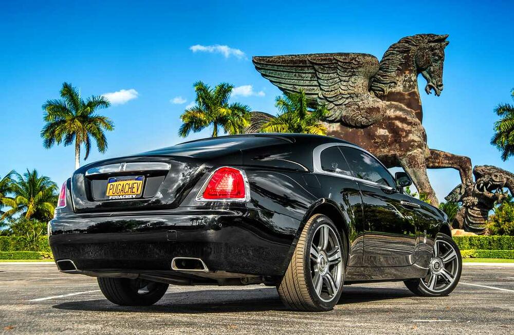 Rolls Royce Wraith Black Miami