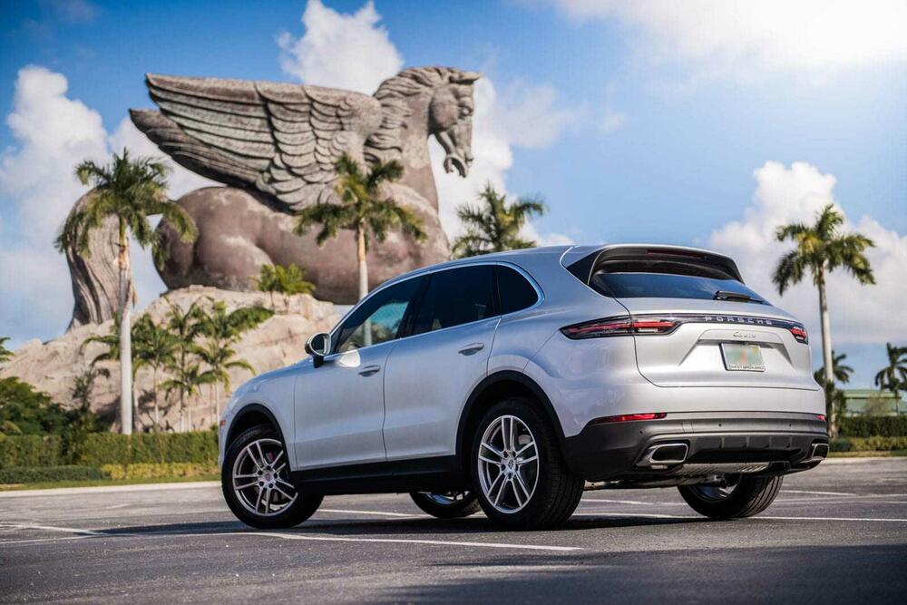 Porshe Cayenne rental Miami