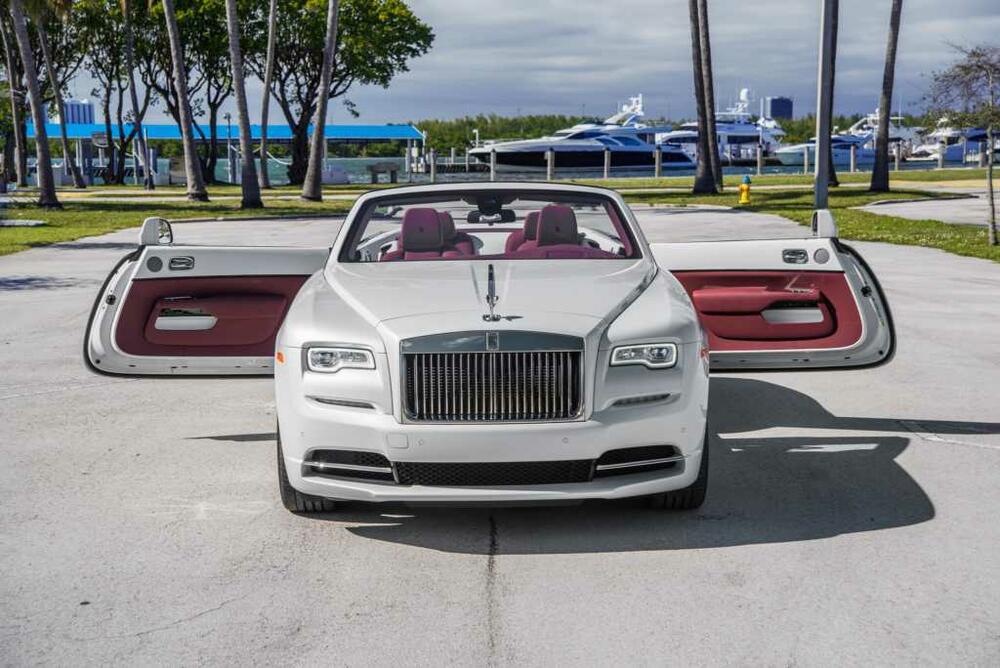 Rolls Royce dawn rental Miami