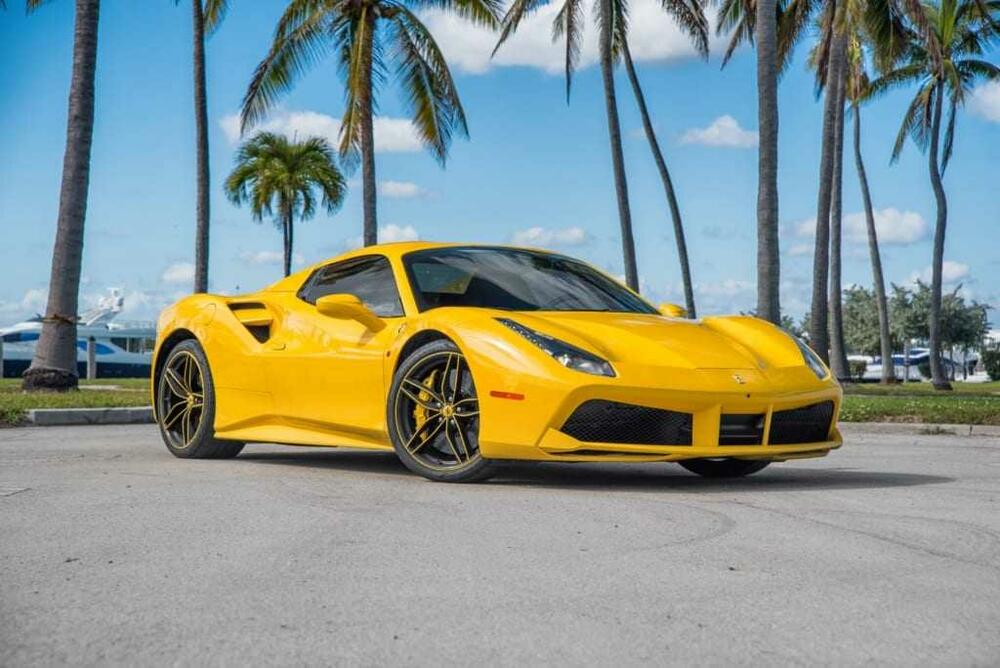 Exotic car rental West Palm beach in Miami Pugachev Luxury Car Rental