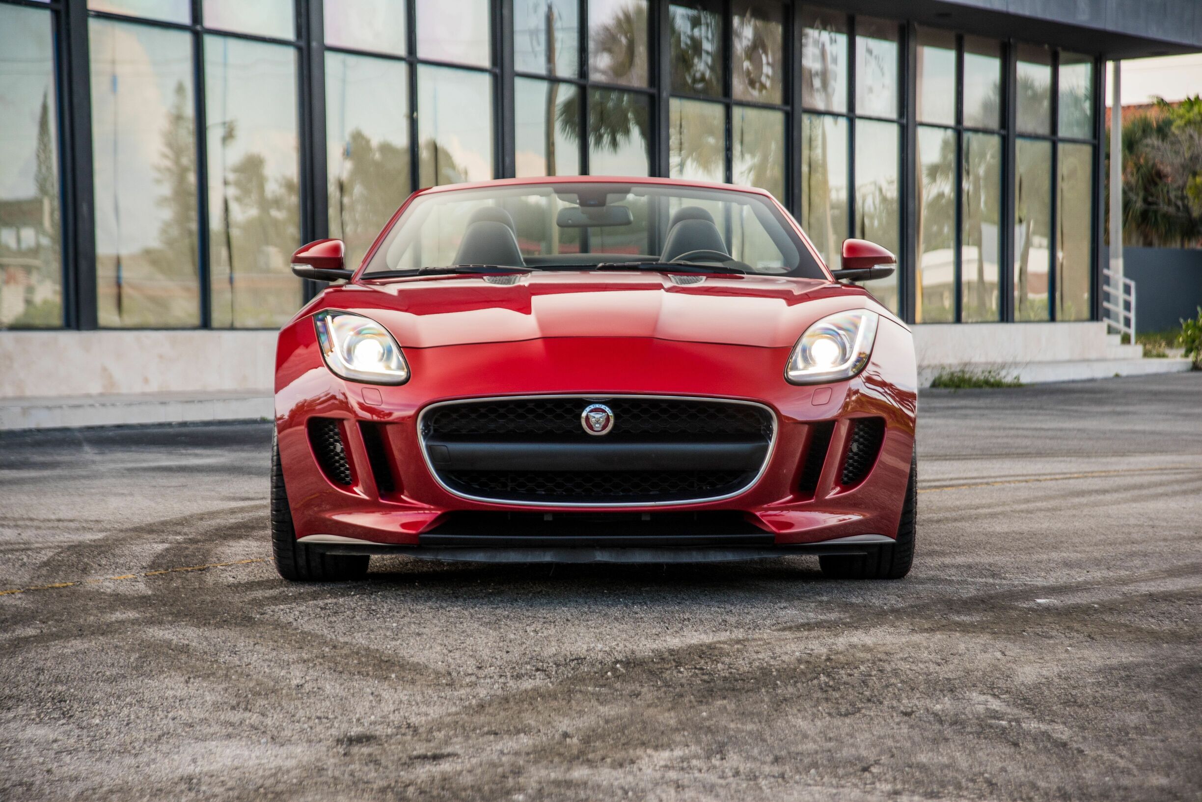 Rent luxury car Miami