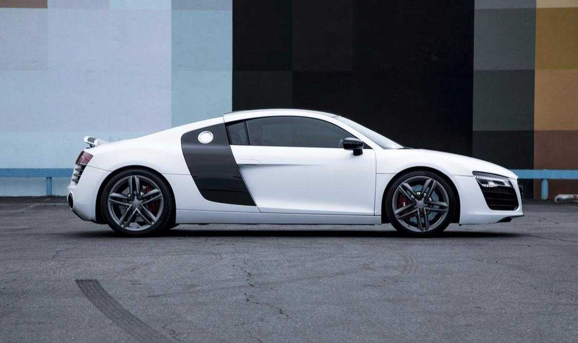 Audi R8 V10 2018 Coupe rent in Miami