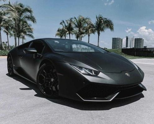 Rent luxury car in Miami 1