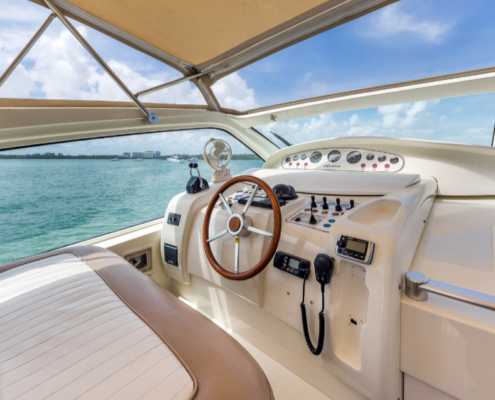 Rent Yacht Alfamarine 60 in Miami