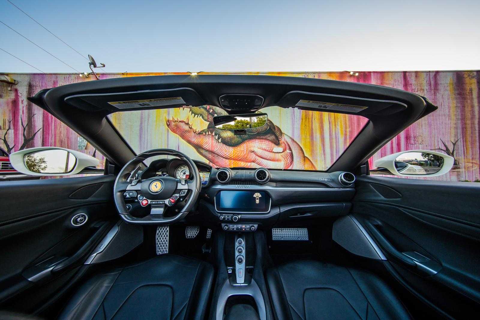 Ferrari portofino Spyder 2019 White rent in Miami