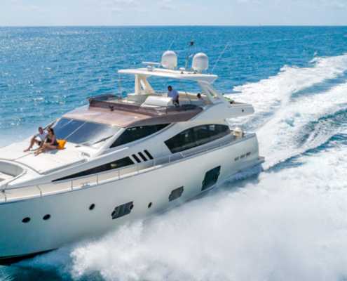 Rent Yacht Ferretti 80 in Miami
