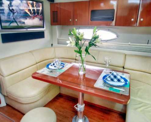 Rent Yacht Formula 48 in Miami