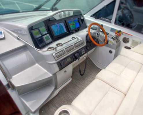 Rent Yacht Formula 48 in Miami