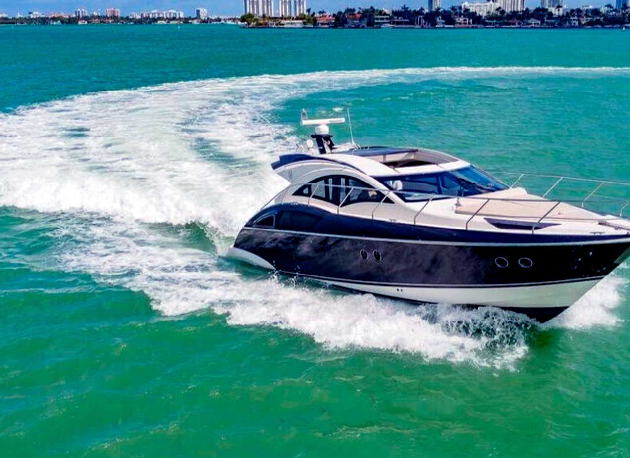 Rent Yacht Marquis 43 in Miami