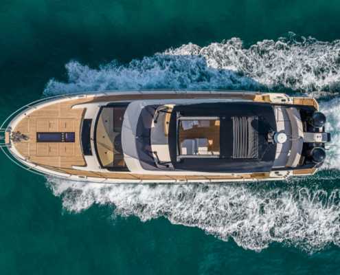 Rent Yacht Montecarlo 65 in Miami