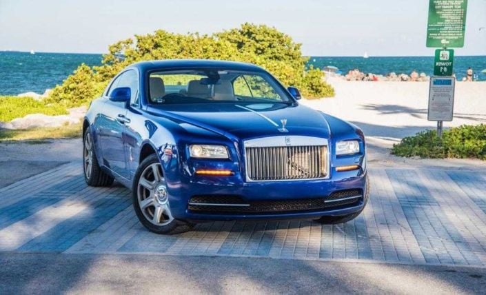 Rolls Royce wraith blue rent in Miami