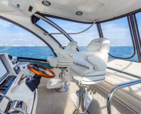 Rent Yacht Sea Ray 52 in Miami