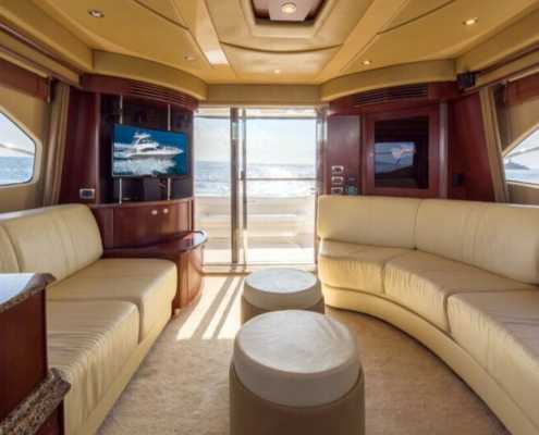 Rent Yacht Sea Ray 52 in Miami