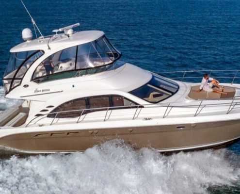Rent Yacht Sea Ray 52 in Miami