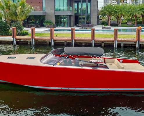 Rent Yacht VanDutch Red 40 in Miami