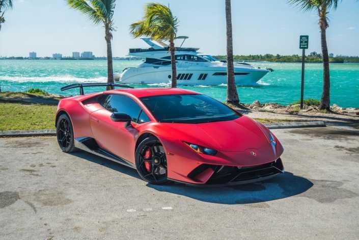 Rent Lamborghini Huracan Performante in Miami