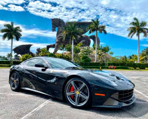 Rent luxury car in Miami 3