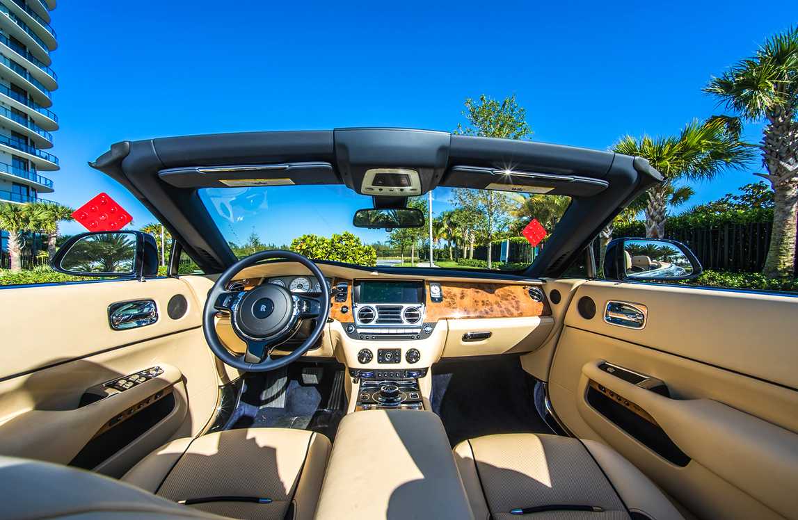 Rolls Royce Dawn Blue Miami