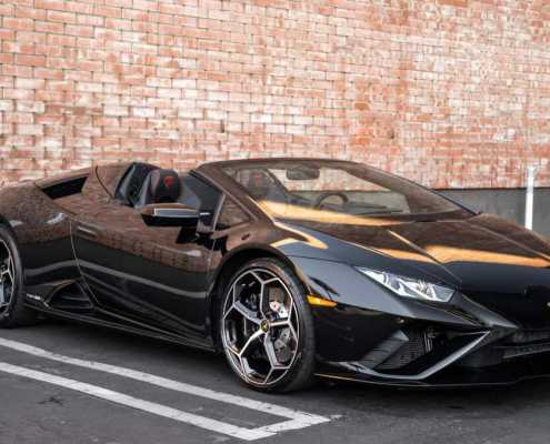 Rent luxury car in Miami 2