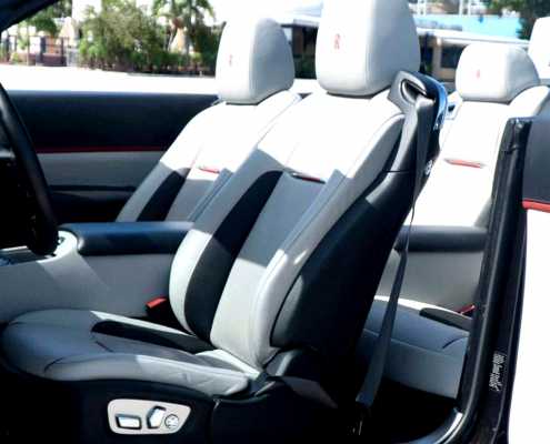 Rent Rolls Royce Dawn 2020 Black