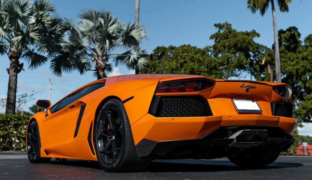Rent Lamborghini Aventador Orange in Miami - Pugachev Luxury Car Rental