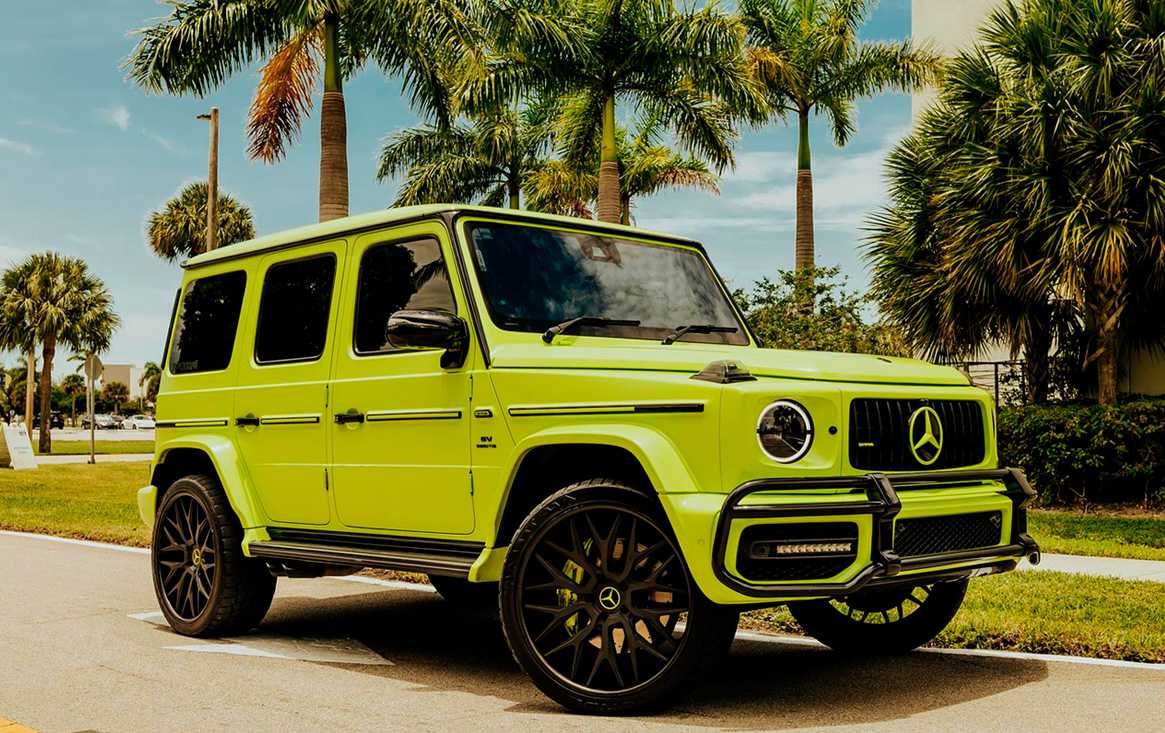Luxury SUVs for the evening
