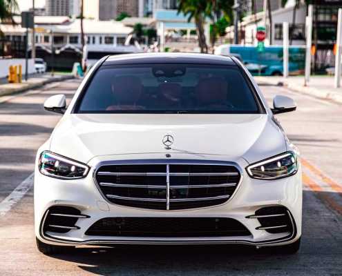 Rent Mercedes-Benz S Class