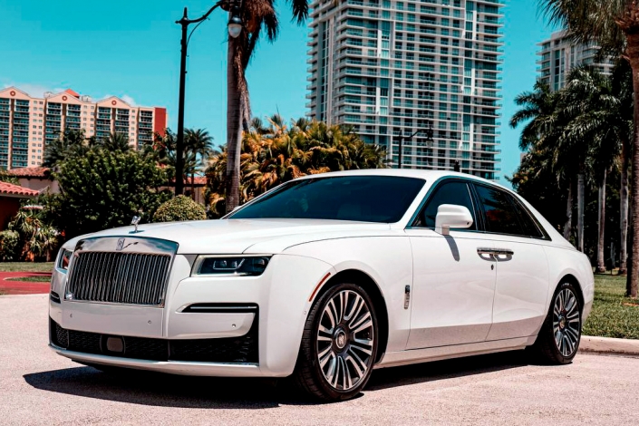 Rent Rolls-Royce Ghost 2022 in Miami