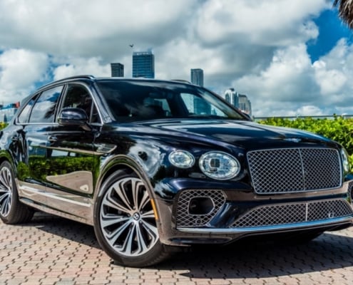 Rent Bentley Bentayga 2023 Black Rental in Miami