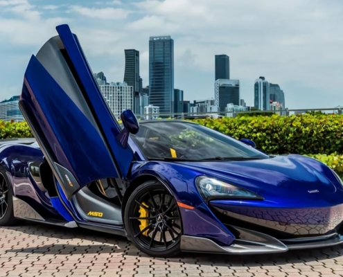 Rent a McLaren 600LT 2022 in Miami