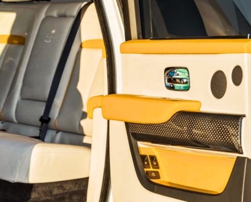Rolls-Royce Cullinan 2022 Black Badge Interior