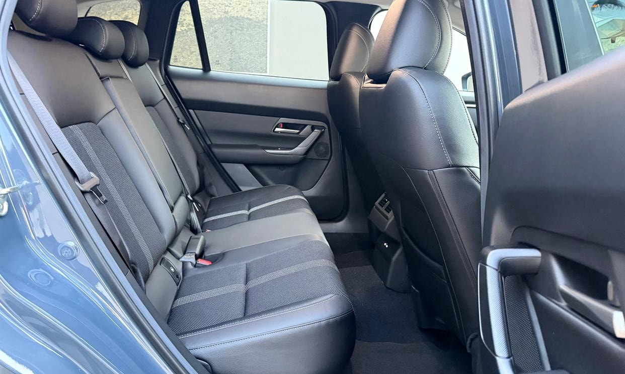 Passenger seating in the gray Mazda CX-50 2.5 S Select