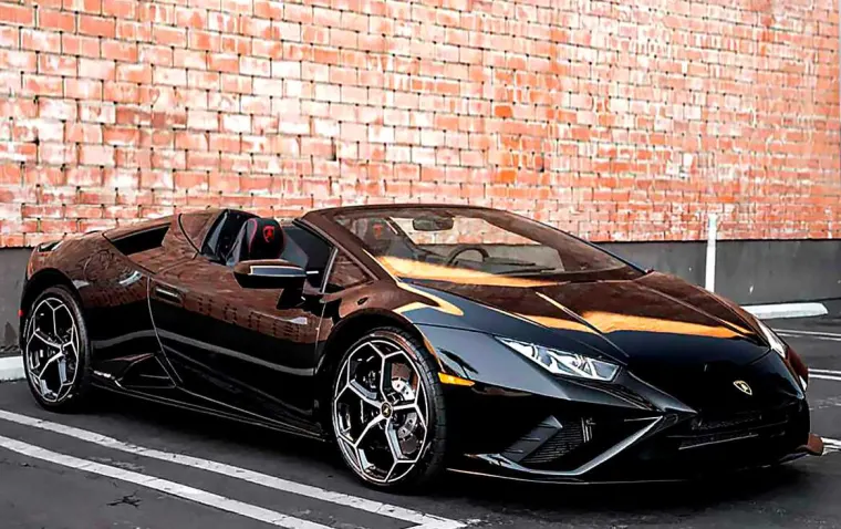 Lamborghini Huracan EVO from the Pugachev Miami rental fleet